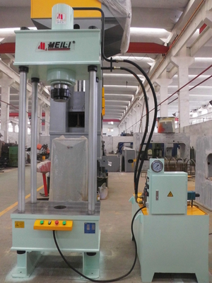 Hidrolik Metal Stamping Press 100Ton Hidrolik Steel Press Untuk Peralatan Pembangkit Listrik Fotovoltaik