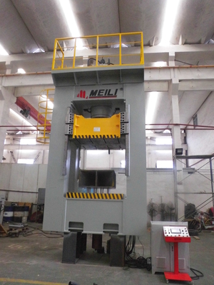 Mesin Press Hidrolik Bingkai 400T H Auto Trim Servo Hidrolik Press